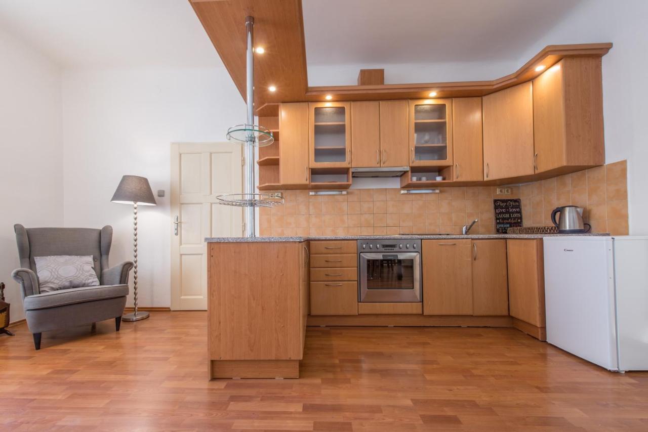 Prague Locals Monastery Apartments المظهر الخارجي الصورة