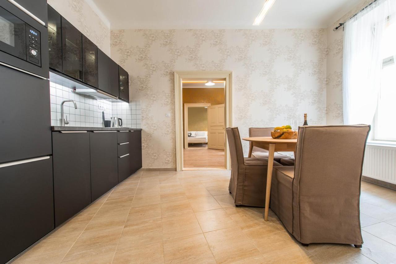 Prague Locals Monastery Apartments المظهر الخارجي الصورة
