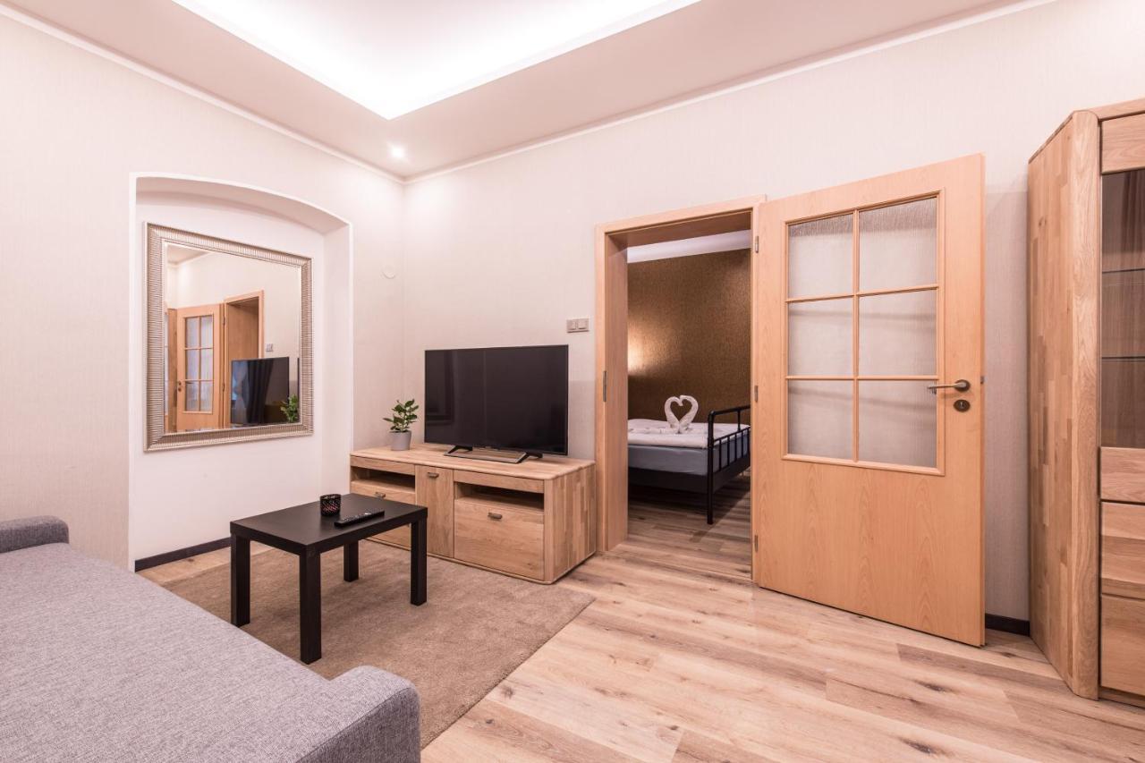 Prague Locals Monastery Apartments المظهر الخارجي الصورة